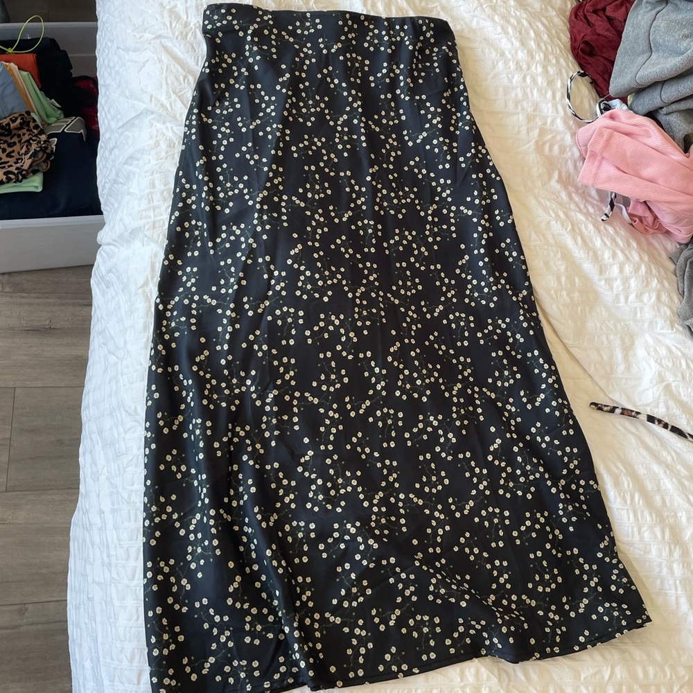 urban outfitters midi skirt